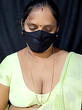 vintage-vibs online show from 09/26/25, 05:55