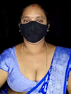 vintage-vibs online show from 11/17/25, 06:14