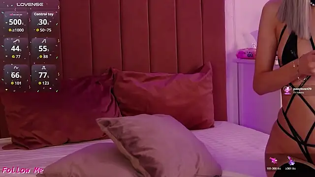 Snapshot of PinkySparks chatting on 02/28/26, 07:15 PinkySparks online show from 02/28/26, 07:15