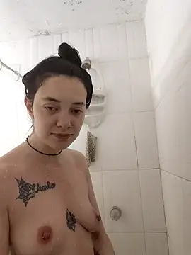 Isabella 21x online show from 09/19/25, 11:44