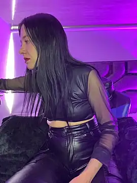 Isabella 21x online show from 06/02/26, 12:51