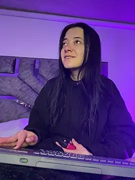 Isabella 21x online show from 06/29/26, 11:32