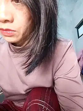 Snapshot of Aninyin22 chatting on 02/11/25, 12:37 Aninyin22 online show from 02/11/25, 12:37