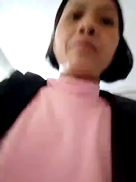 Snapshot of Aninyin22 chatting on 02/27/25, 03:04 Aninyin22 online show from 02/27/25, 03:04