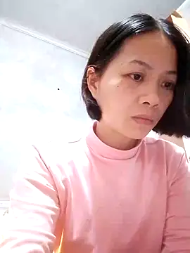 Snapshot of Aninyin22 chatting on 03/02/25, 12:53 Aninyin22 online show from 03/02/25, 12:53