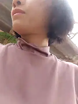 Snapshot of Aninyin22 chatting on 03/21/25, 03:33 Aninyin22 online show from 03/21/25, 03:33