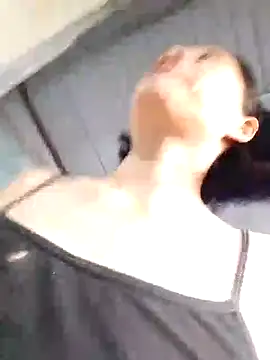 Snapshot of Aninyin22 chatting on 09/19/25, 10:16 Aninyin22 online show from 09/19/25, 10:16