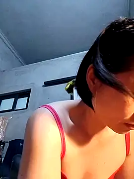 Snapshot of Aninyin22 chatting on 09/30/25, 10:15 Aninyin22 online show from 09/30/25, 10:15