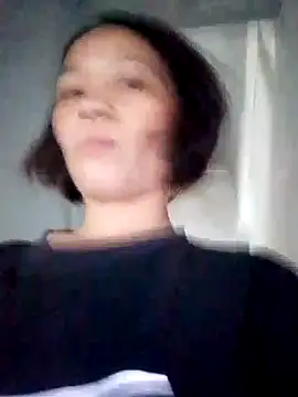 Snapshot of Aninyin22 chatting on 10/11/25, 02:44 Aninyin22 online show from 10/11/25, 02:44