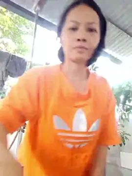 Snapshot of Aninyin22 chatting on 10/25/25, 03:14 Aninyin22 online show from 10/25/25, 03:14