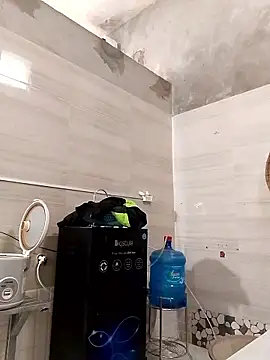 Snapshot of Aninyin22 chatting on 11/25/25, 02:55 Aninyin22 online show from 11/25/25, 02:55