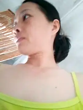 Snapshot of Aninyin22 chatting on 06/02/26, 01:40 Aninyin22 online show from 06/02/26, 01:40