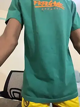 Snapshot of Dawi3 chatting on 02/08/26, 07:34 Dawi3 online show from 02/08/26, 07:34