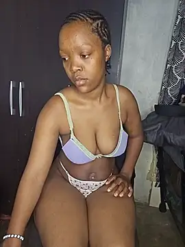 Snapshot of curvysexybody chatting on 07/30/26, 12:42 curvysexybody online show from 07/30/26, 12:42