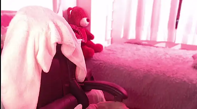 Beamber  online show from 03/04/25, 04:17