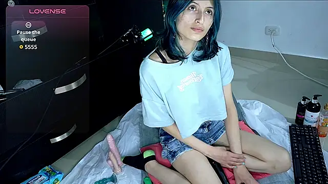 Camila---torres online show from 09/09/25, 02:00