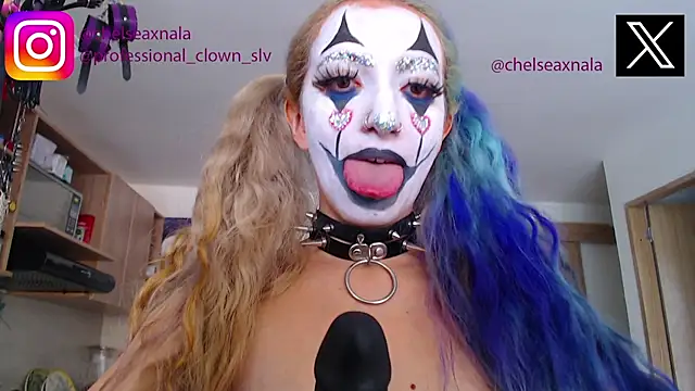 Snapshot of Eloise-brown chatting on 09/30/25, 06:46 Eloise-brown online show from 09/30/25, 06:46