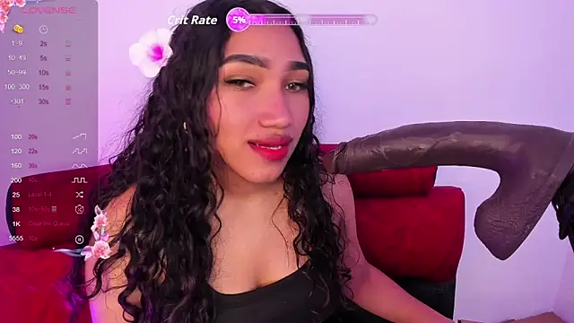 Snapshot of Olivia_fx chatting on 06/20/26, 08:55 Olivia fx online show from 06/20/26, 08:55