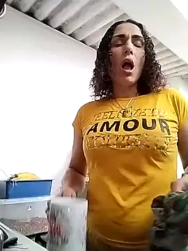 Corina hot online show from 12/04/24, 06:50