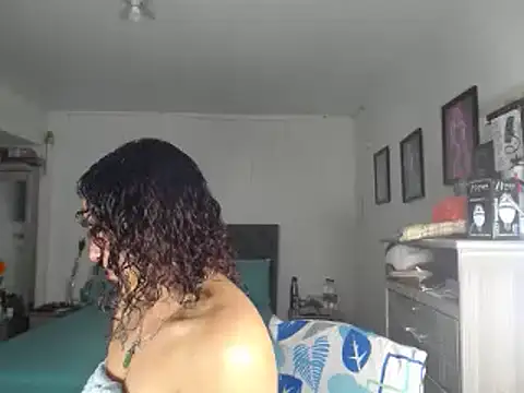 Corina hot online show from 12/06/24, 04:36