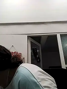 Corina hot online show from 12/17/24, 07:37