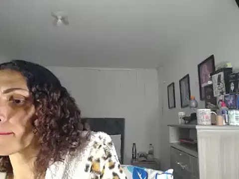 Corina hot online show from 12/27/24, 04:47