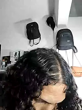 Corina hot online show from 01/05/25, 10:40