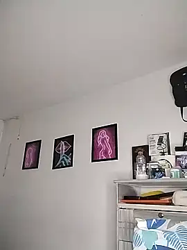 Corina hot online show from 01/10/25, 03:07