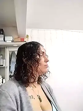 Corina hot online show from 01/27/25, 10:16