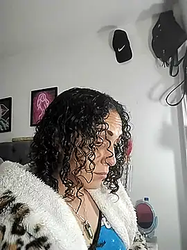 Corina hot online show from 03/20/25, 02:51