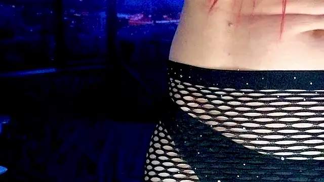 Snapshot of LuvNuk chatting on 03/10/25, 09:07 LuvNuk online show from 03/10/25, 09:07