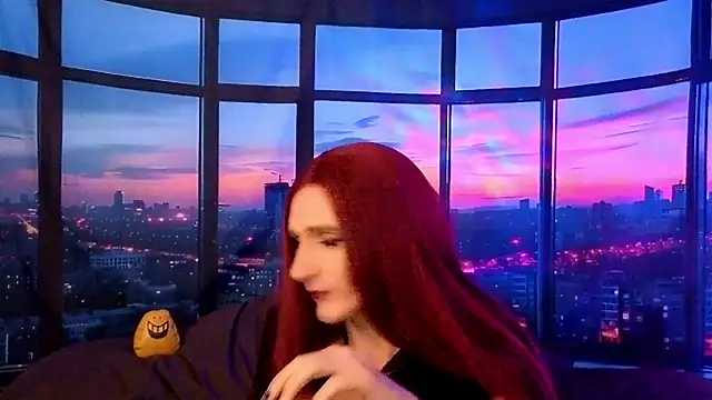 Snapshot of LuvNuk chatting on 03/14/25, 06:21 LuvNuk online show from 03/14/25, 06:21