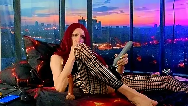 LuvNuk online show from 06/26/26, 07:07