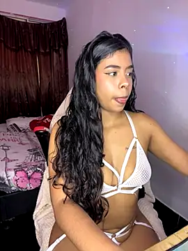 Fanny Klean online show from 10/16/25, 04:46