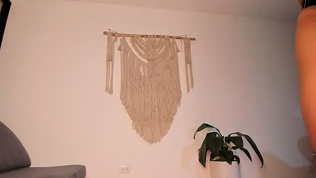 Snapshot of molly_cams8 chatting on 01/05/25, 11:55 molly cams8 online show from 01/05/25, 11:55