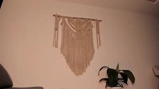 Snapshot of molly_cams8 chatting on 01/12/25, 02:45 molly cams8 online show from 01/12/25, 02:45