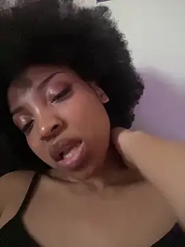 KimiAqua online show from 03/05/25, 11:05