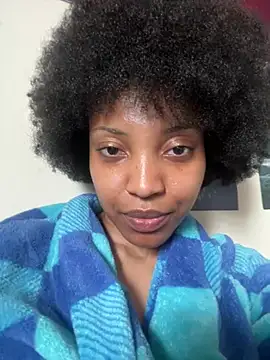 KimiAqua online show from 03/09/25, 09:03