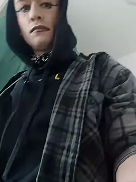 Snapshot of gabelove369 chatting on 12/16/24, 07:00 gabelove369 online show from 12/16/24, 07:00