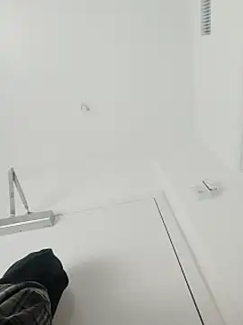 Snapshot of gabelove369 chatting on 12/19/24, 03:18 gabelove369 online show from 12/19/24, 03:18