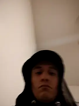 Snapshot of gabelove369 chatting on 12/27/24, 07:08 gabelove369 online show from 12/27/24, 07:08