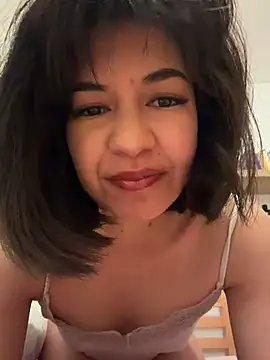 BitchyBratxxx online show from 03/25/26, 06:03