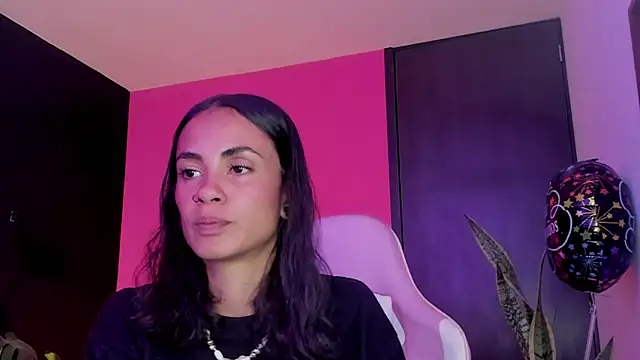 Juanadearco5 online show from 03/17/25, 04:22