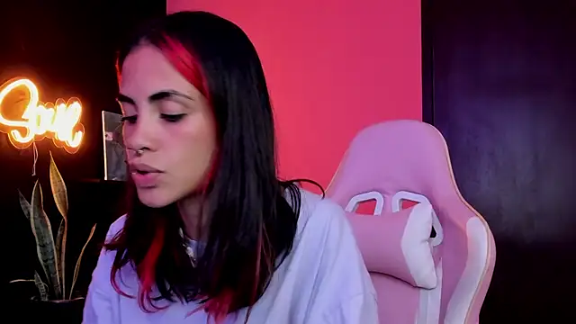 Juanadearco5 online show from 09/10/25, 09:26