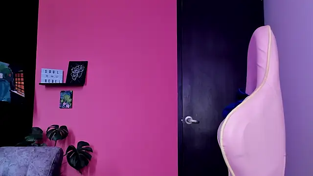 Juanadearco5 online show from 10/11/25, 05:00