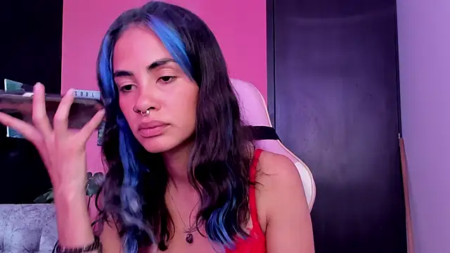 Juanadearco5 online show from 10/22/25, 03:45