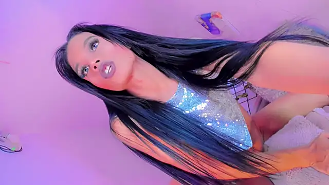 Snapshot of gilbanys_22 chatting on 03/22/25, 05:28 gilbanys 22 online show from 03/22/25, 05:28