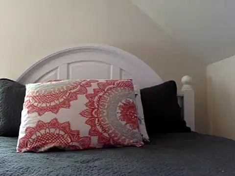 oursecrett online show from 12/14/24, 07:14