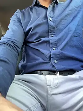 hotisraeli online show from 01/01/25, 12:22