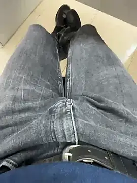 hotisraeli online show from 01/05/25, 06:56